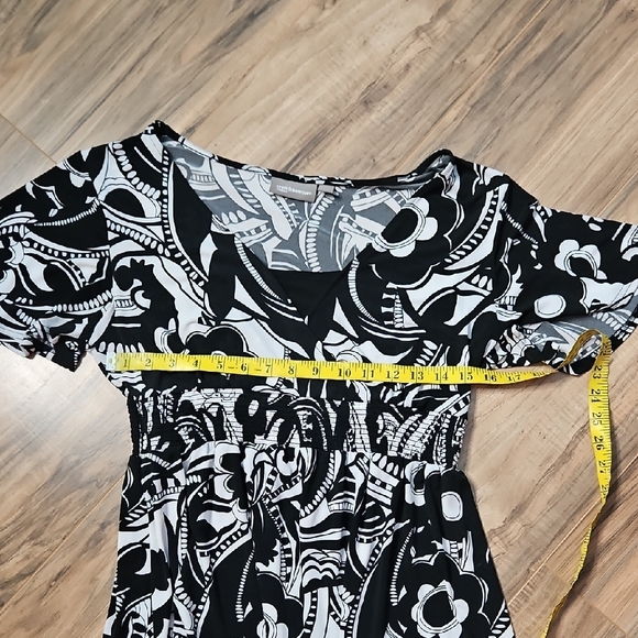 Croft & Barrow Black and White Floral Dress - Picture 6 of 9